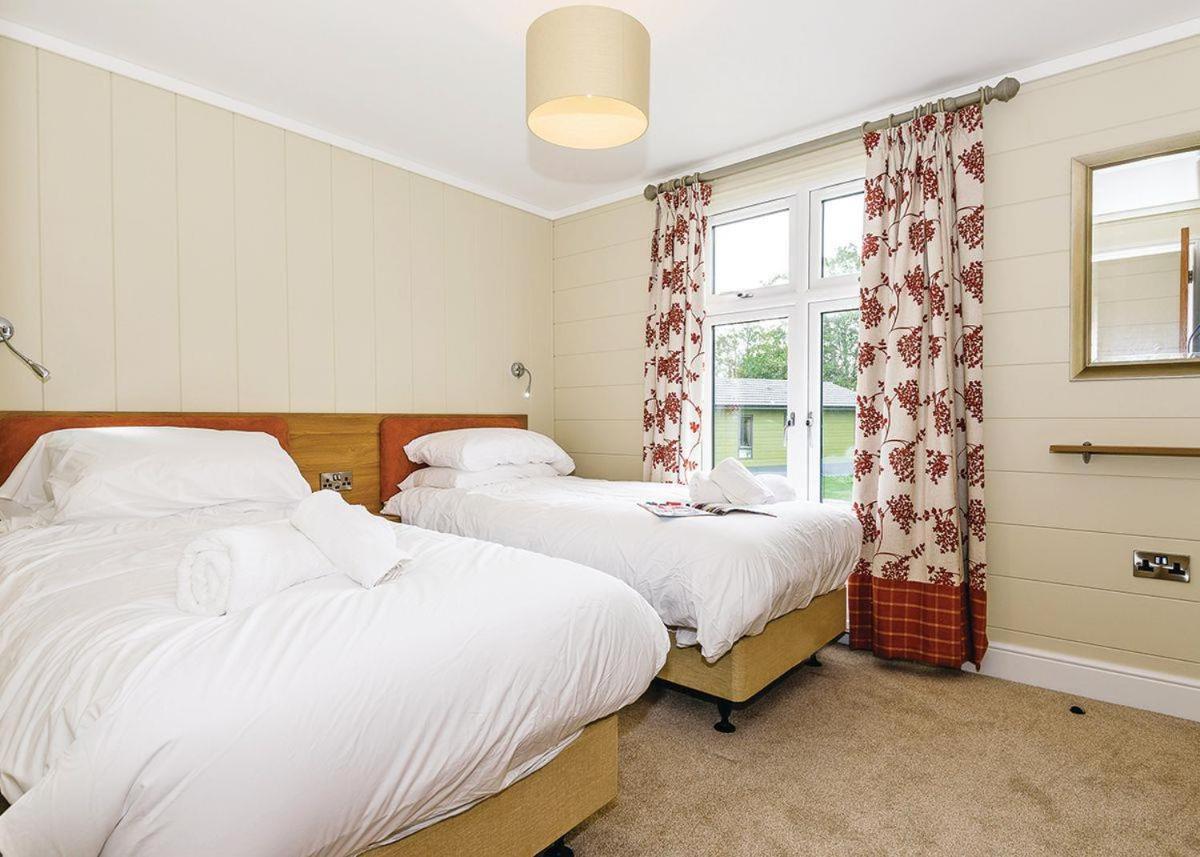 Keswick Reach Lodge Retreat Bassenthwaite Lake Bagian luar foto