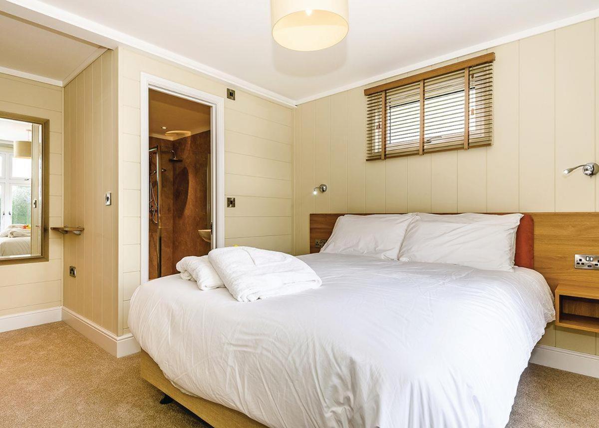 Keswick Reach Lodge Retreat Bassenthwaite Lake Bagian luar foto