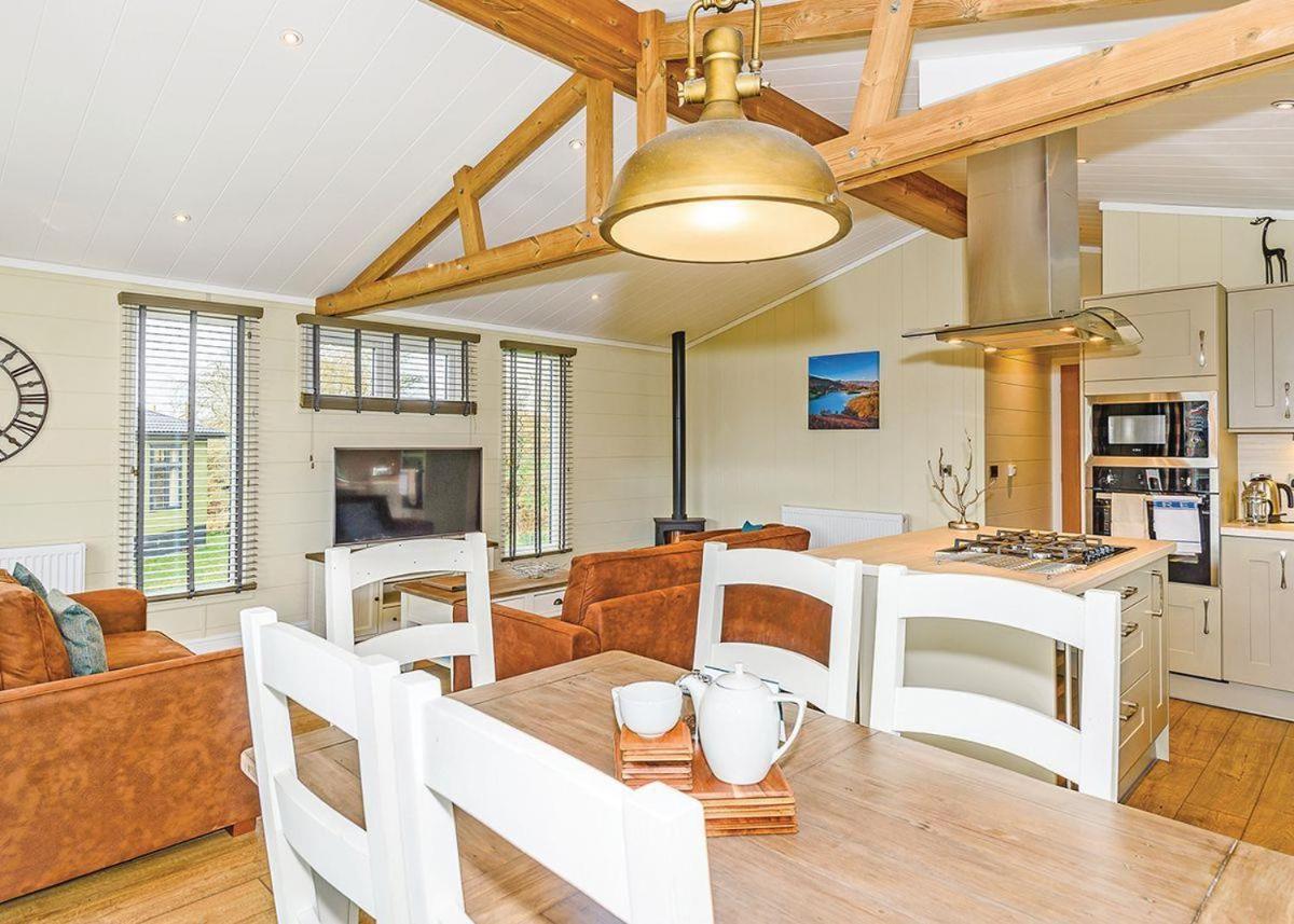Keswick Reach Lodge Retreat Bassenthwaite Lake Bagian luar foto